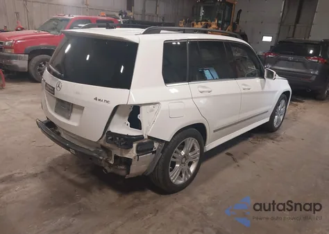 2015 Mercedes-Benz Glk 350 4Matic z USA, uszkodzony, nr VIN WDCGG8JB9FG418642